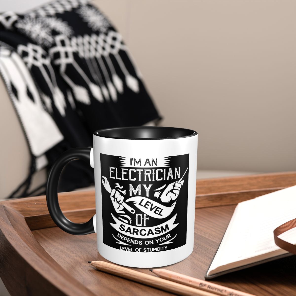 Funny Lineman Quote Electricia - Coffee And Tea Quotes Funny reseña y precio